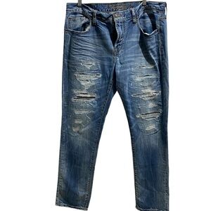 American Eagle Men’s faded ripped jeans size 36